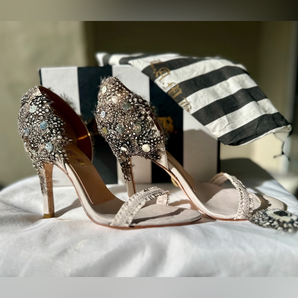 L.A.M.B. Lesley Feather Heels White 9.5M